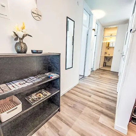 Apartment Iris By Interhome *